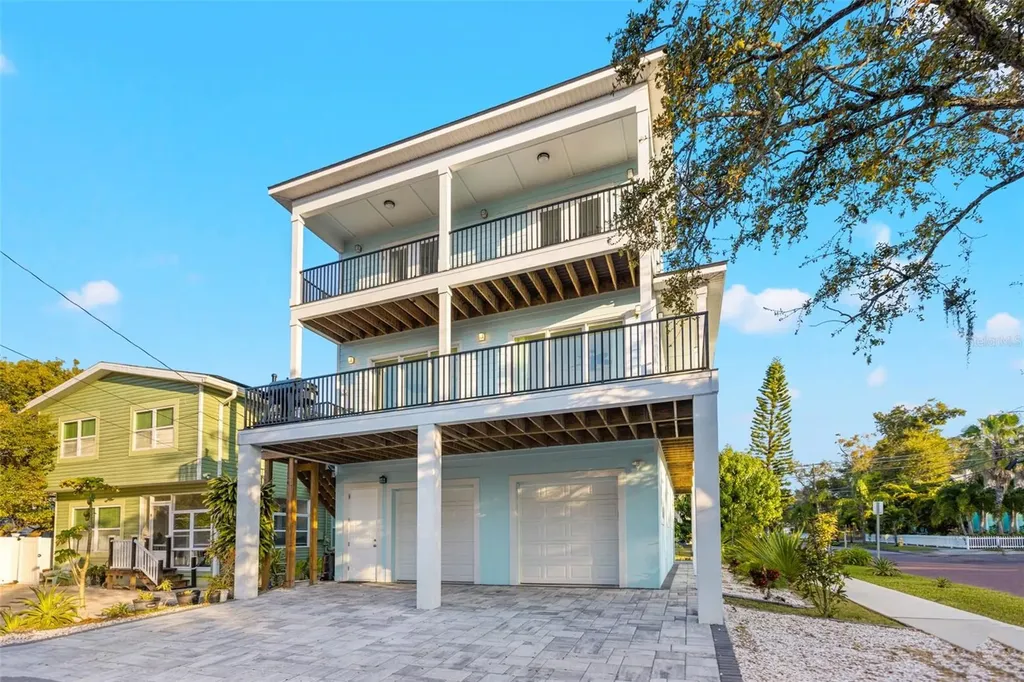 5402 31st Avenue S Gulfport FL 33707