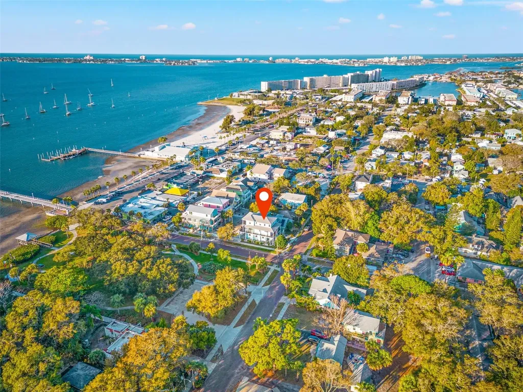 5402 31st Avenue S Gulfport FL 33707