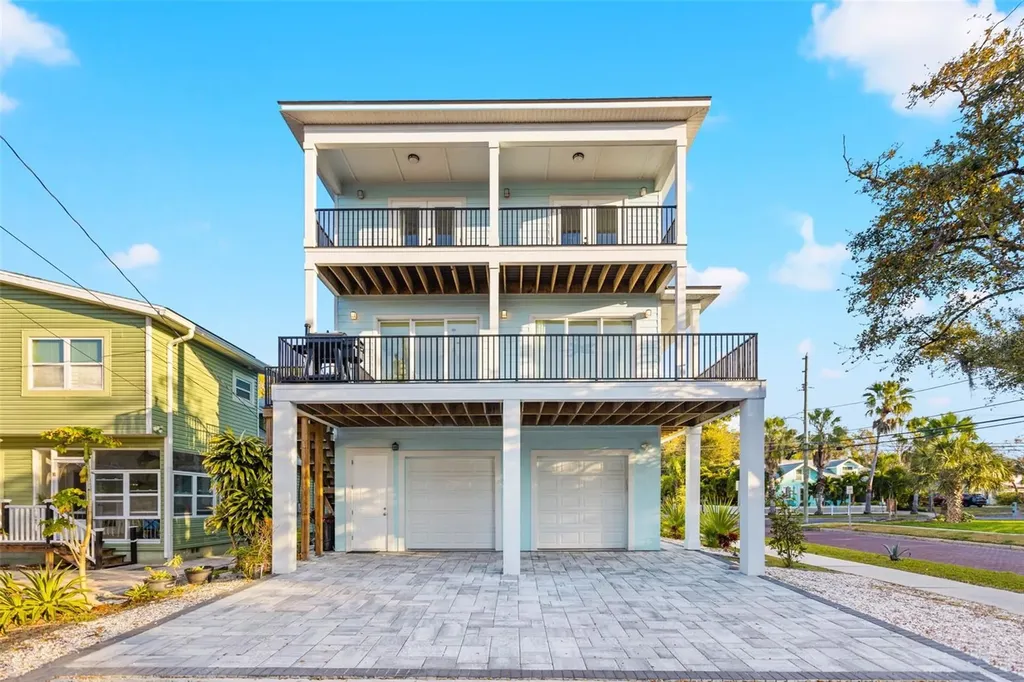 5402 31st Avenue S Gulfport FL 33707
