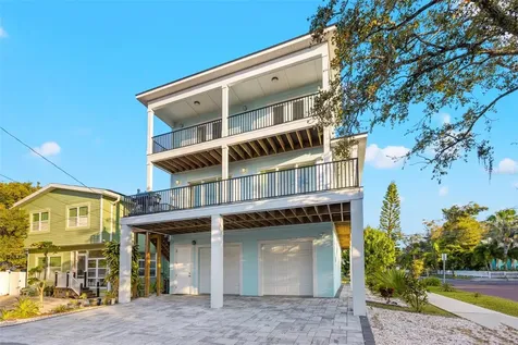 5402 31st Avenue S Gulfport FL 33707