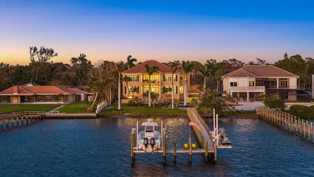 1888 Bayshore Drive Englewood FL 34223
