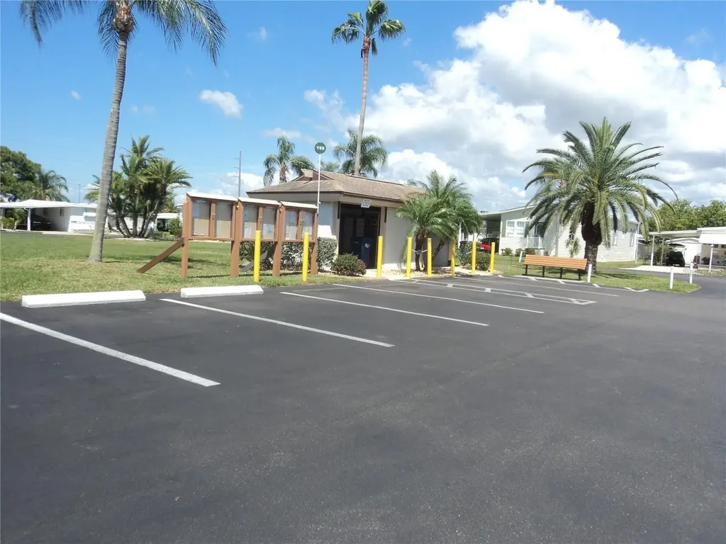 5316 53rd Avenue E Bradenton FL 34203
