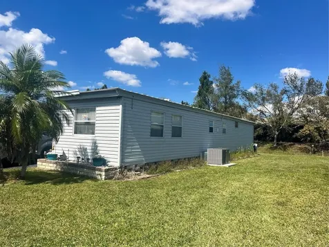 5316 53rd Avenue E Bradenton FL 34203