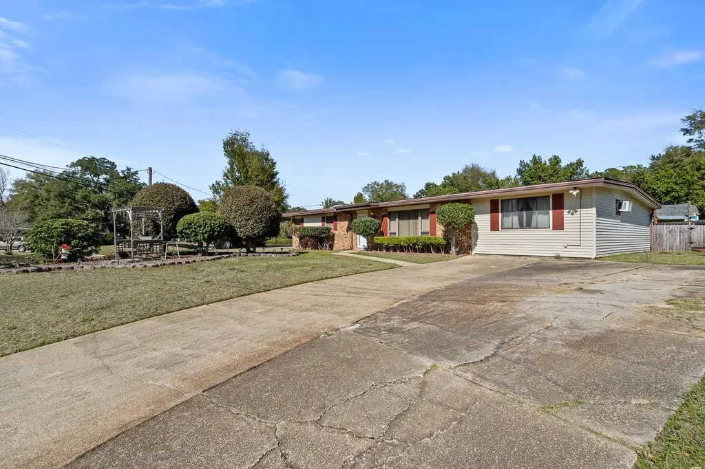 3808 San Gabriel Drive Pensacola FL 32504
