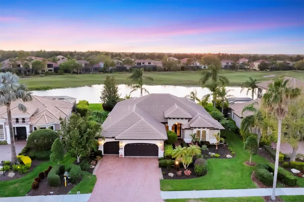 7002 Dominion Lane Lakewood Ranch FL 34202