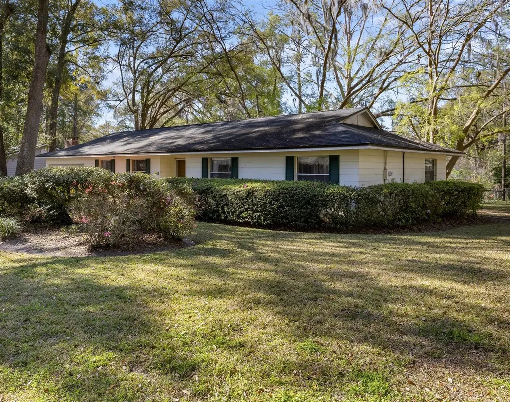 900 NW 39th Street Gainesville FL 32605