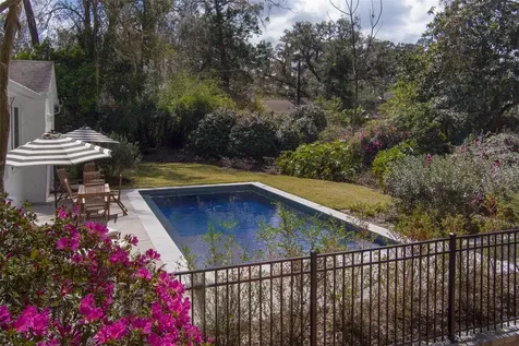 710 SW 27th Street Gainesville FL 32607