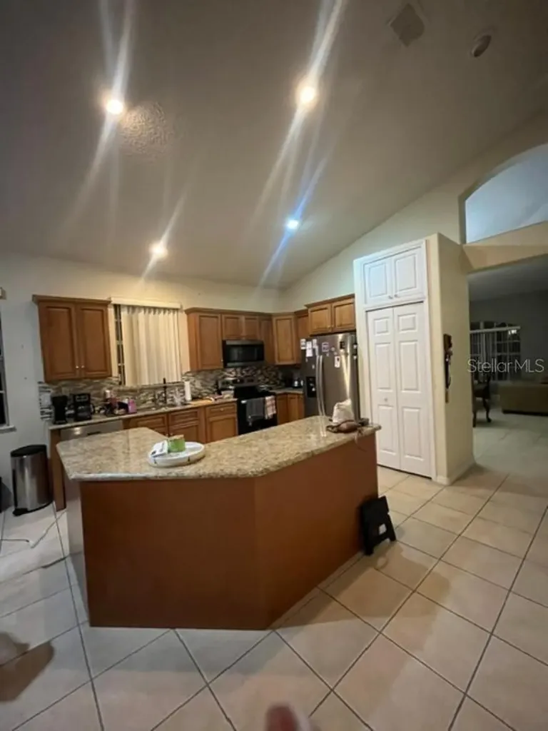 2238 Windcrest Lake Circle Orlando FL 32824
