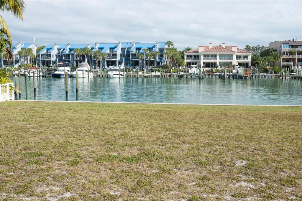 Galeon Drive Tierra Verde FL 33715