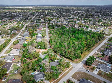 1810 W Cooper Drive Deltona FL 32725