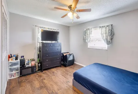 955 Tomes Court Orlando FL 32825