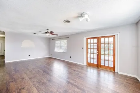 955 Tomes Court Orlando FL 32825
