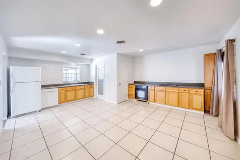 955 Tomes Court Orlando FL 32825
