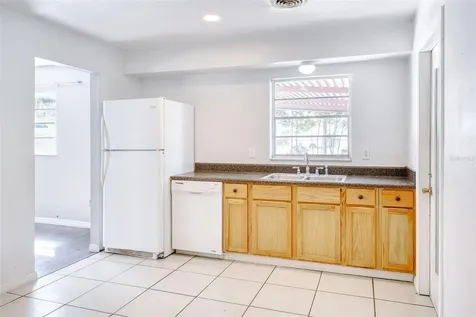 955 Tomes Court Orlando FL 32825