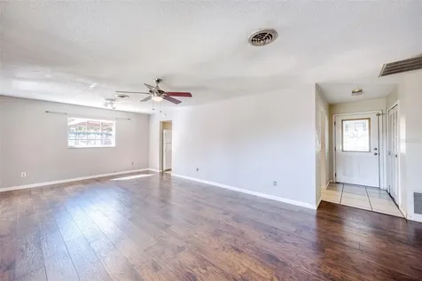 955 Tomes Court Orlando FL 32825