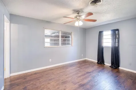955 Tomes Court Orlando FL 32825