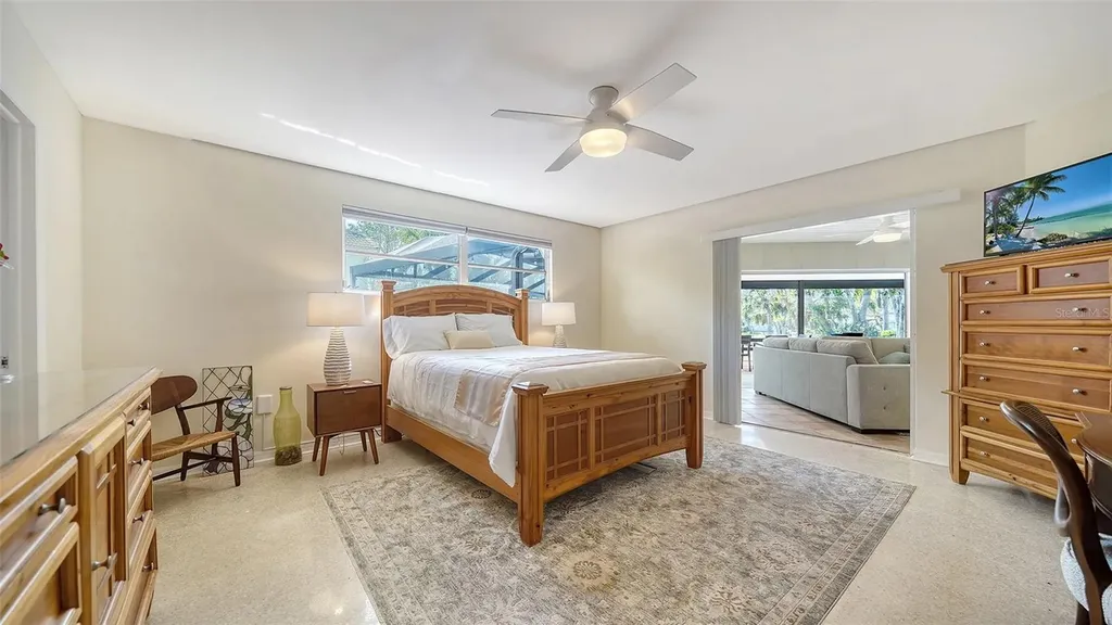 1718 Caribbean Drive Sarasota FL 34231