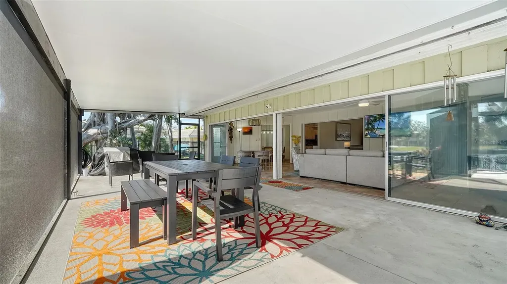 1718 Caribbean Drive Sarasota FL 34231