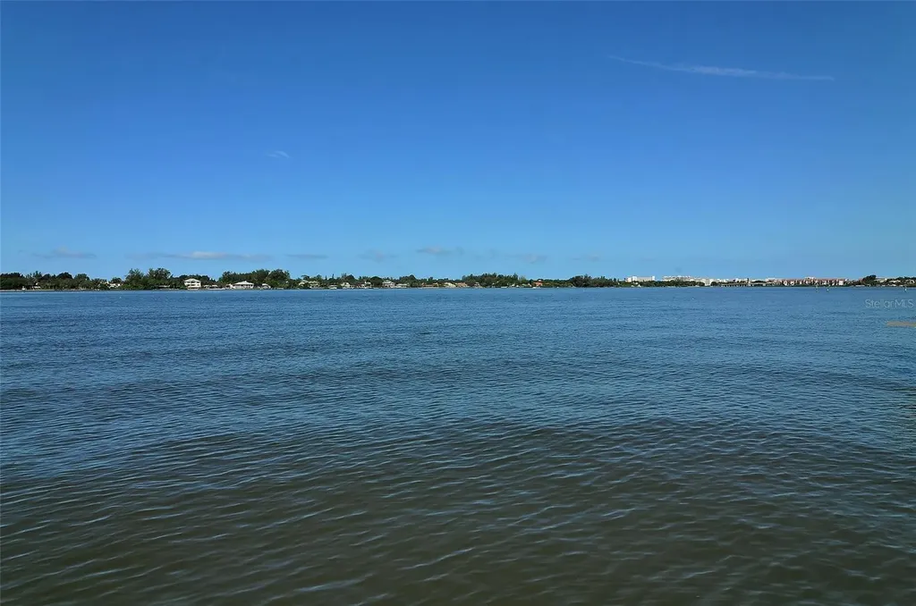 1718 Caribbean Drive Sarasota FL 34231