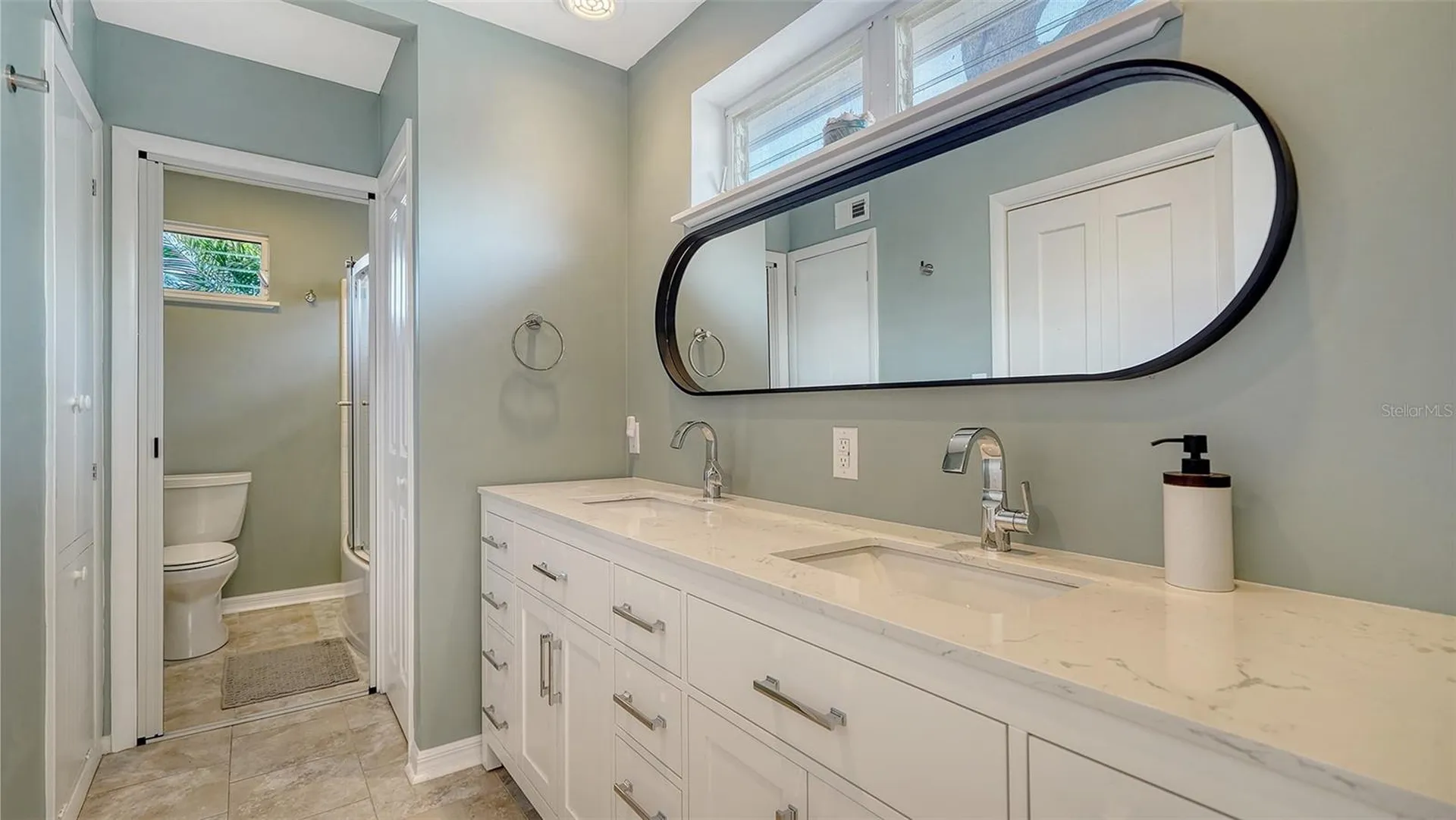 1718 Caribbean Drive Sarasota FL 34231