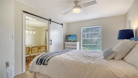 1718 Caribbean Drive Sarasota FL 34231