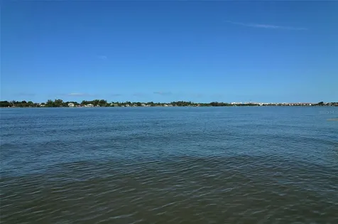1718 Caribbean Drive Sarasota FL 34231