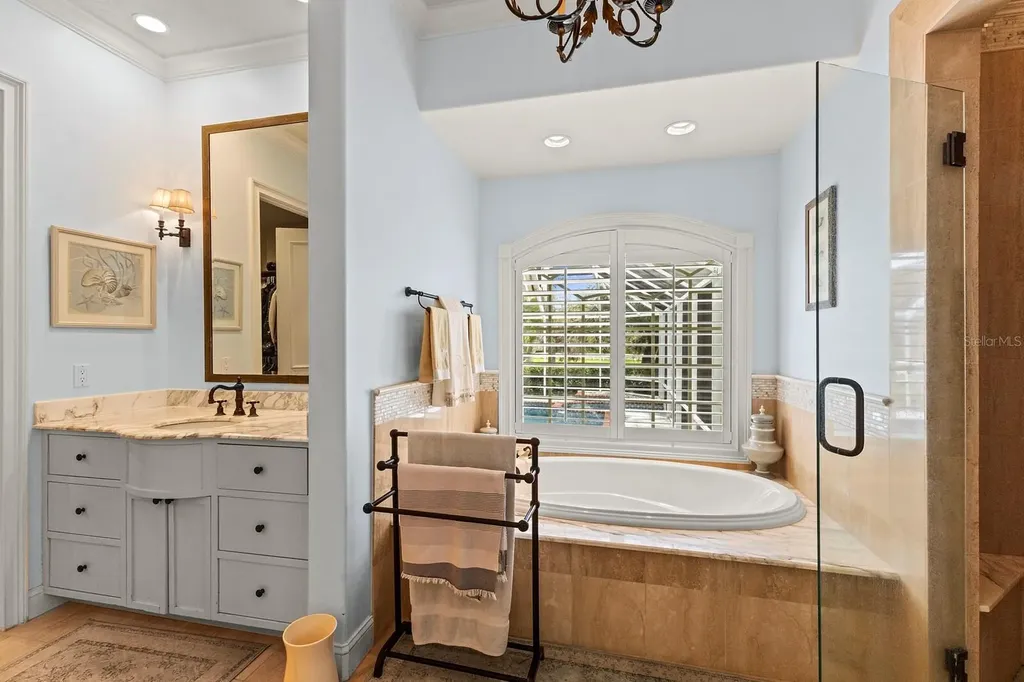 4871 Hoyer Drive Sarasota FL 34241