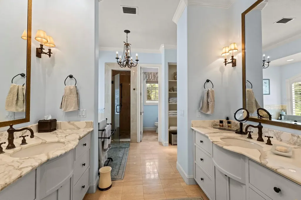 4871 Hoyer Drive Sarasota FL 34241