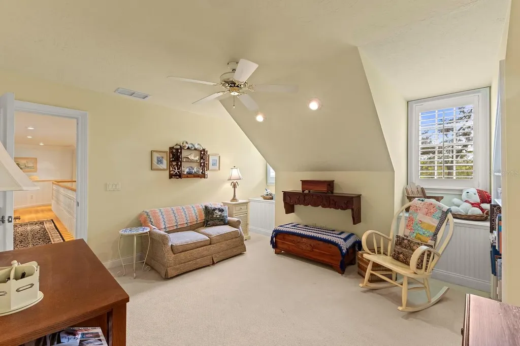 4871 Hoyer Drive Sarasota FL 34241
