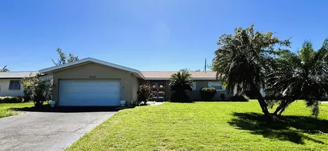 2630 63rd Avenue S St Petersburg FL 33712