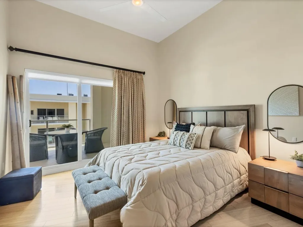 6512 Midnight Pass Road Sarasota FL 34242