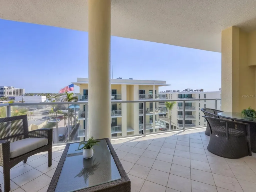 6512 Midnight Pass Road Sarasota FL 34242