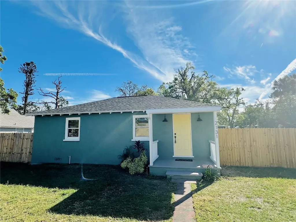 2131 13th Street W Bradenton FL 34205