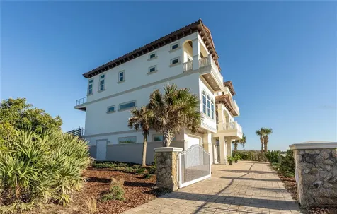 3747 N Ocean Shore Boulevard Palm Coast FL 32137
