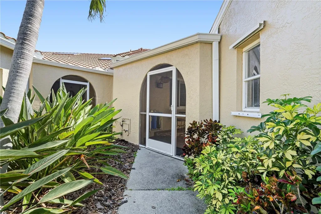 2645 W Marion Avenue Punta Gorda FL 33950