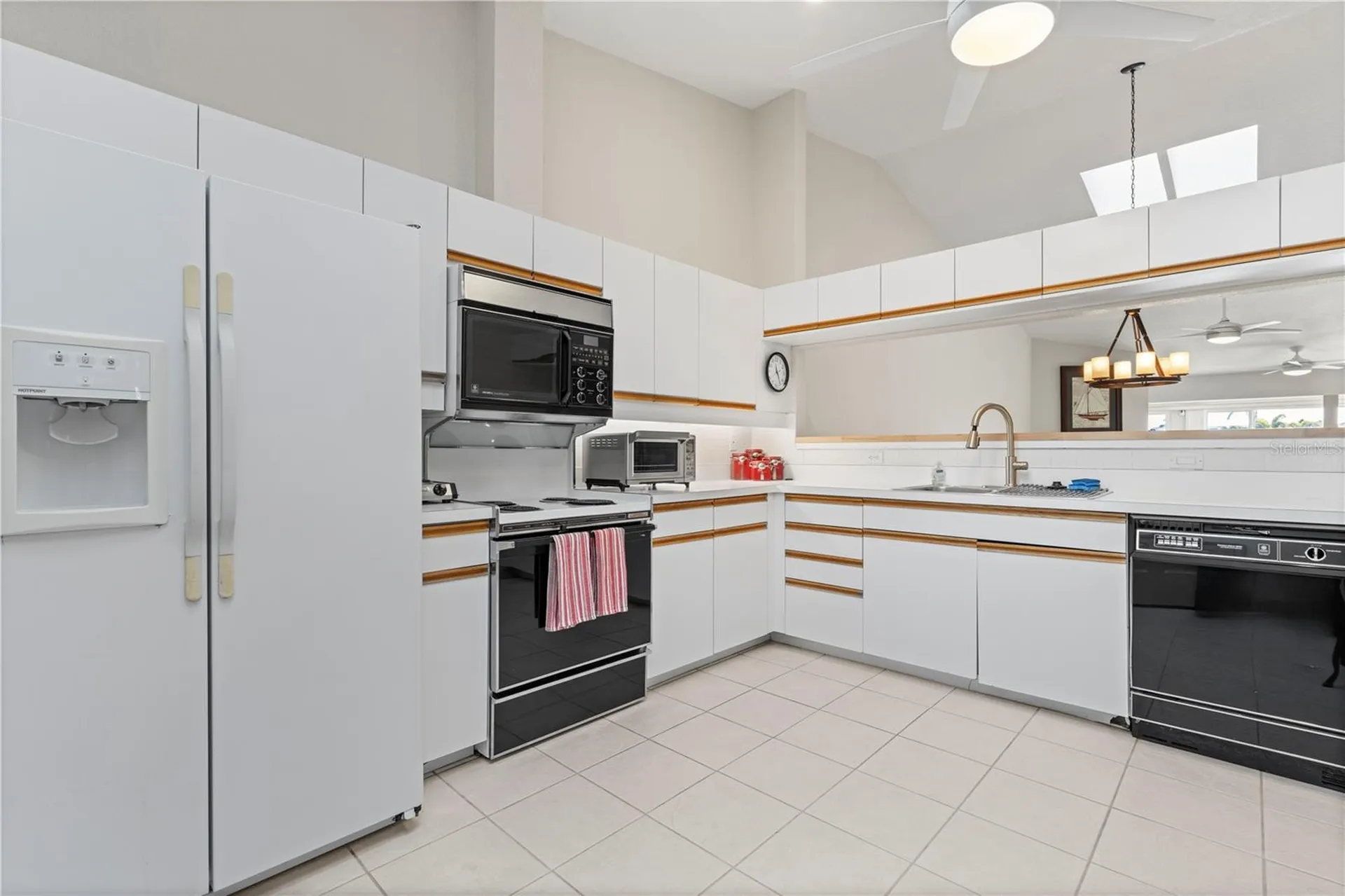 2645 W Marion Avenue Punta Gorda FL 33950