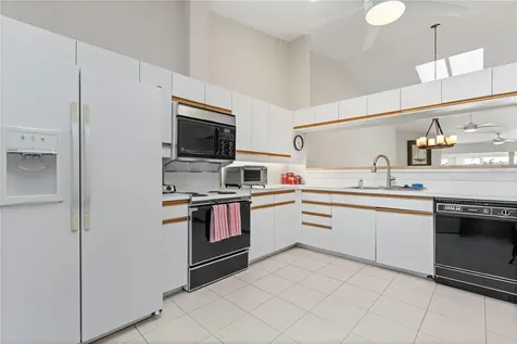 2645 W Marion Avenue Punta Gorda FL 33950