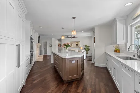 520 Harbor Cay Drive Longboat Key FL 34228