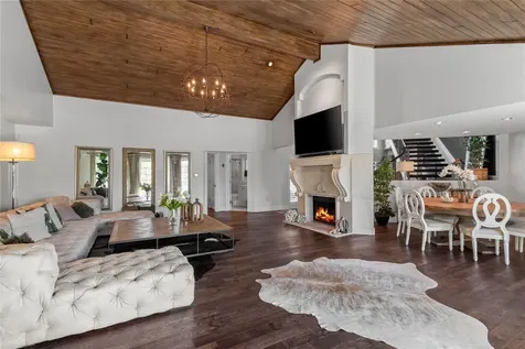 520 Harbor Cay Drive Longboat Key FL 34228