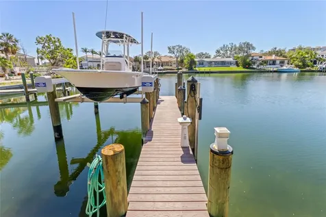 520 Harbor Cay Drive Longboat Key FL 34228