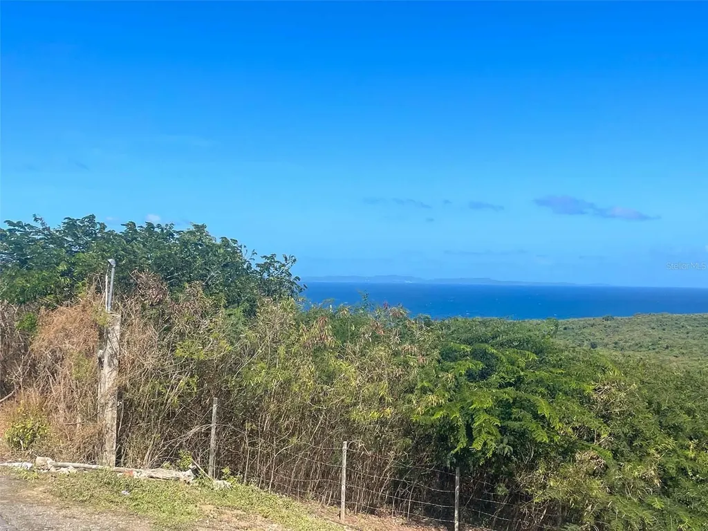 154 Calle Bastimiento Vieques PR 00765