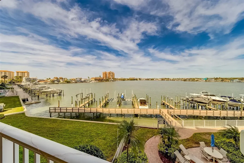 17745 Gulf Boulevard Redington Shores FL 33708