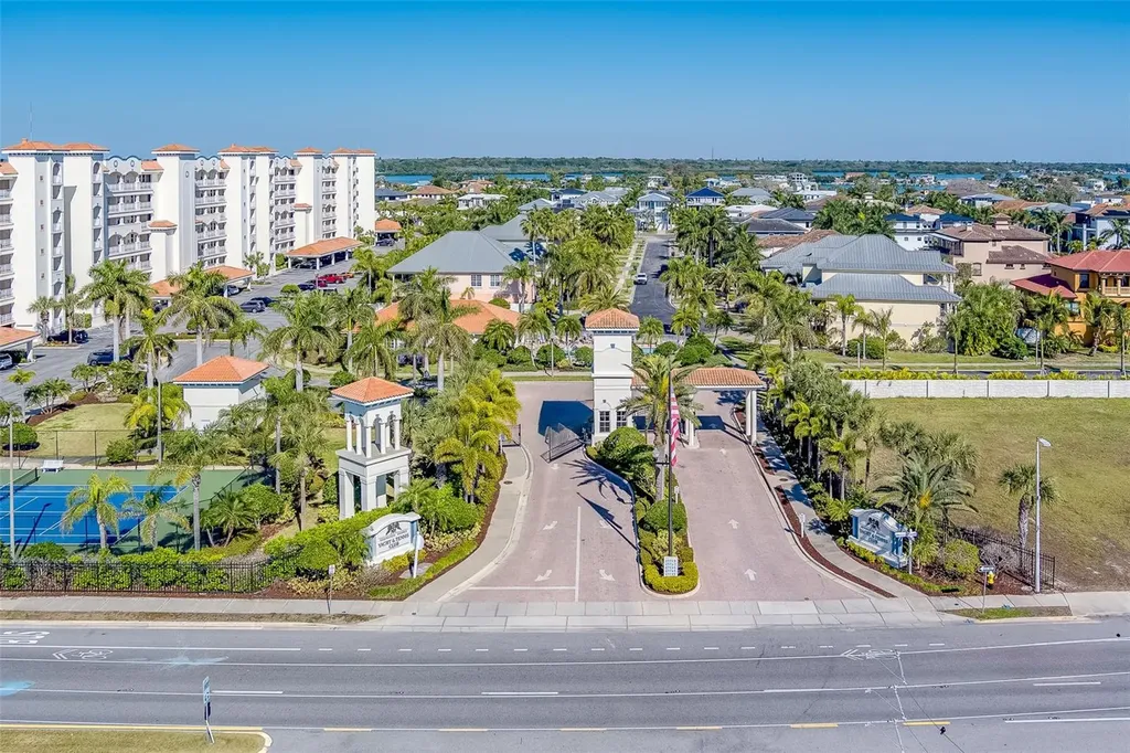 17745 Gulf Boulevard Redington Shores FL 33708