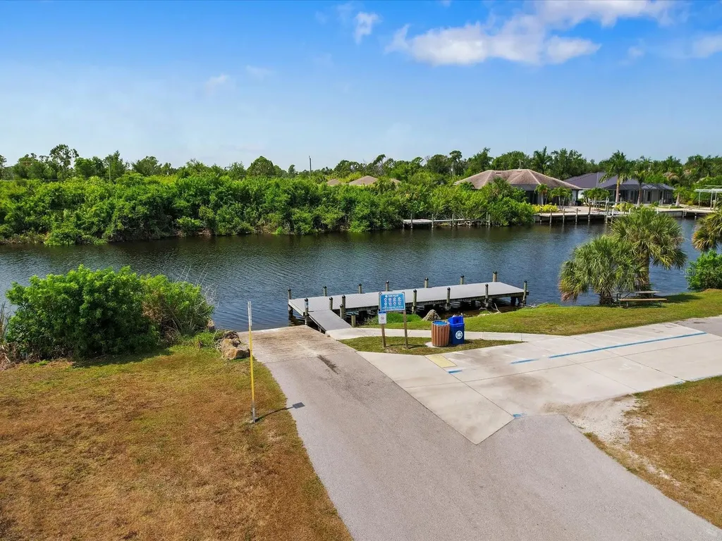 14464 Edna Circle Port Charlotte FL 33981