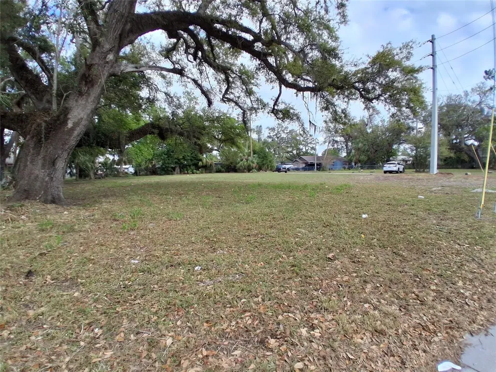 715 15th Street E Bradenton FL 34208