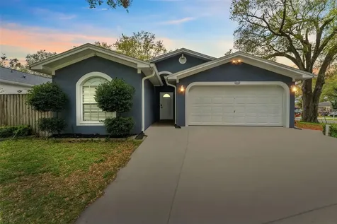 9310 N Orleans Avenue Tampa FL 33612