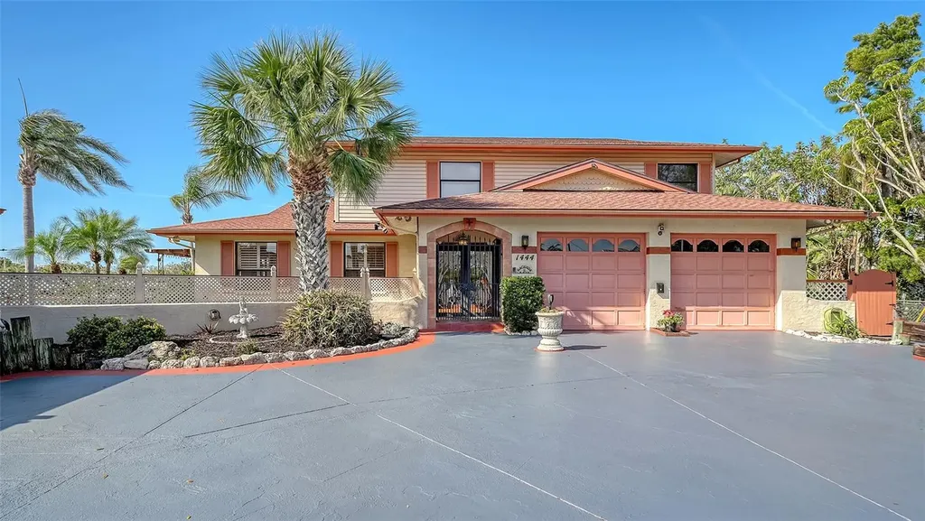 1444 Ridgewood Lane Sarasota FL 34231