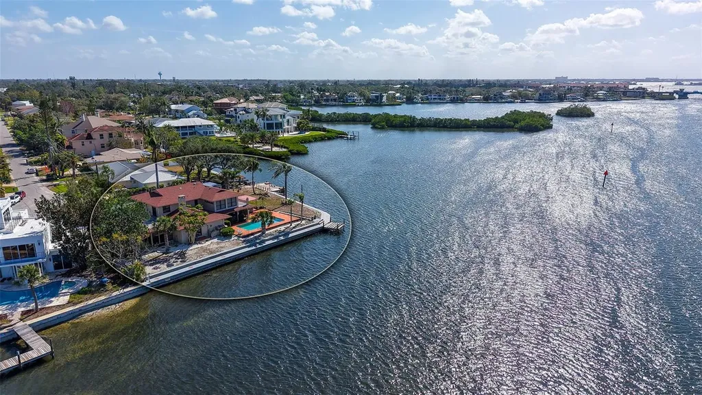 1444 Ridgewood Lane Sarasota FL 34231
