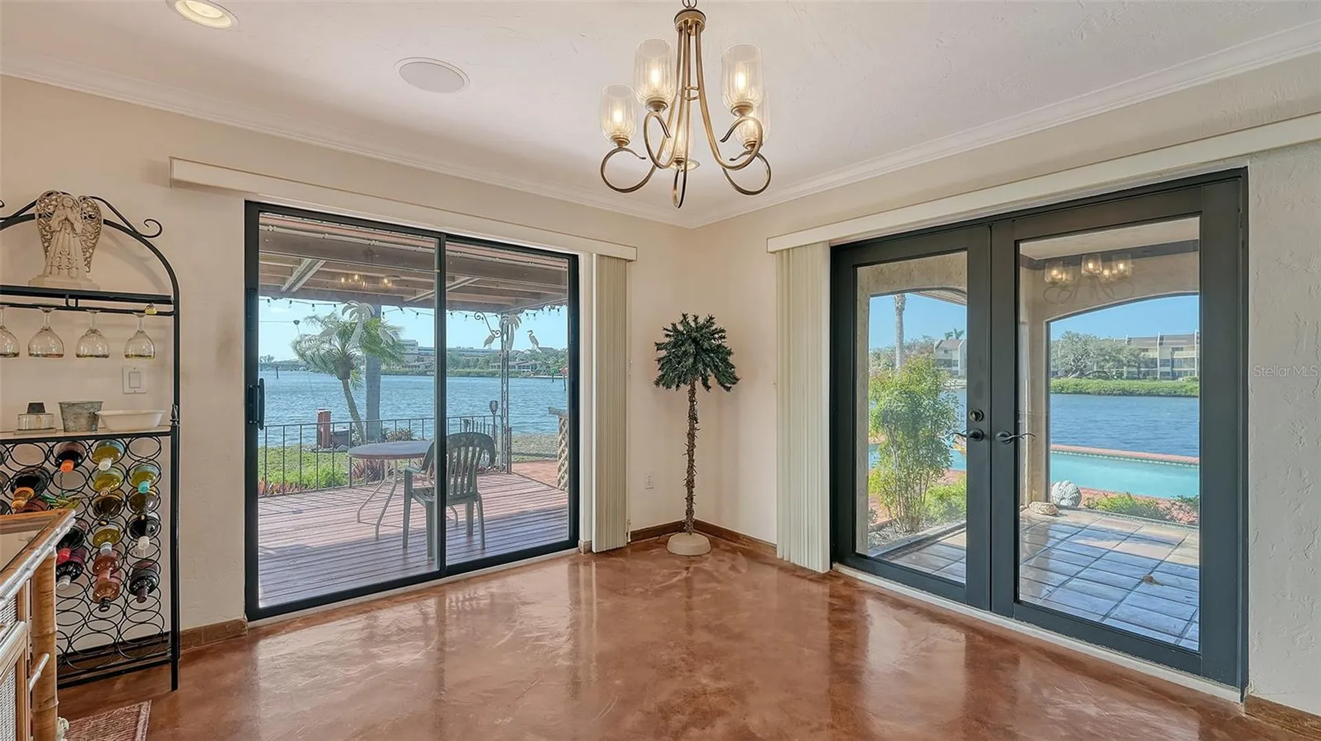 1444 Ridgewood Lane Sarasota FL 34231