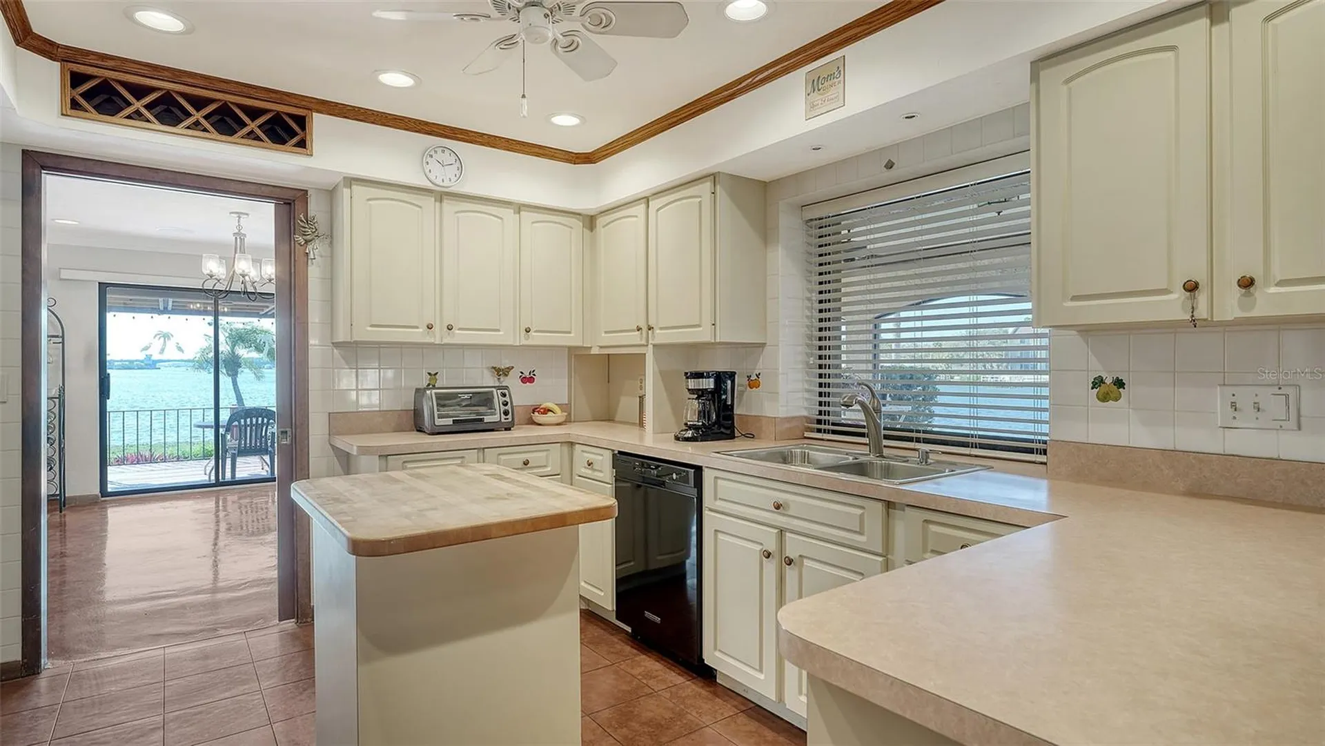 1444 Ridgewood Lane Sarasota FL 34231